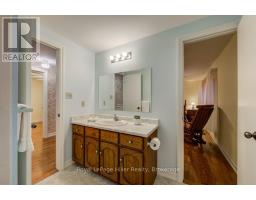 84 FRANKLIN DRIVE - 28