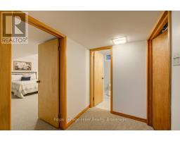 84 FRANKLIN DRIVE - 31