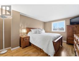 155 FOXHUNT ROAD - 16