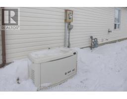 101 MEADOWVIEW LANE S - 35