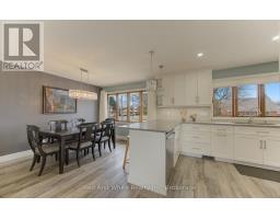 449 GREENFIELD AVENUE - 12