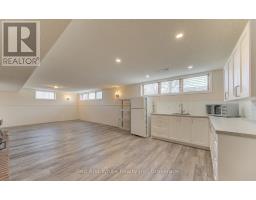 449 GREENFIELD AVENUE - 20