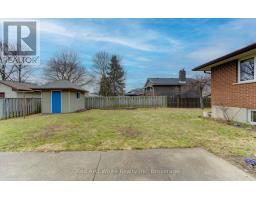 449 GREENFIELD AVENUE - 37