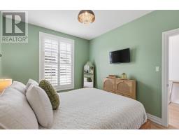 UNIT No.6 - 9861 GLENDON DRIVE - 12