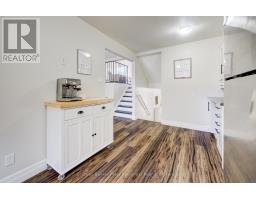 64 - 279 BLUEVALE STREET N - 13