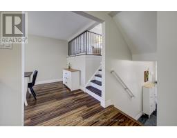 64 - 279 BLUEVALE STREET N - 14