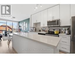 214 - 690 KING STREET W - 9