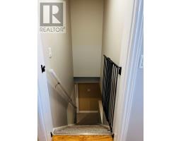 459 RICHARD CRESCENT - 15