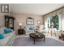 25 BAECHLER AVENUE - 12