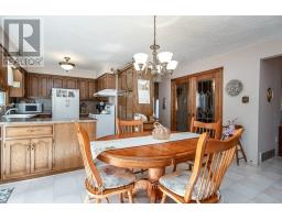 25 BAECHLER AVENUE - 16