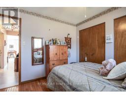 25 BAECHLER AVENUE - 27