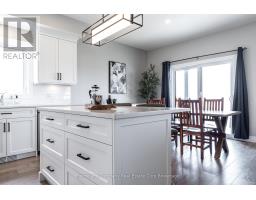 18 TRAIL SIDE DRIVE - 15