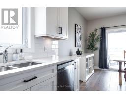 18 TRAIL SIDE DRIVE - 19