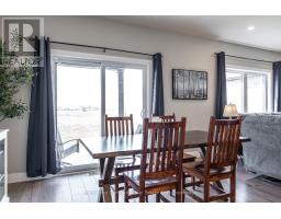 18 TRAIL SIDE DRIVE - 20