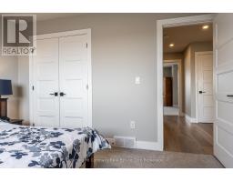 18 TRAIL SIDE DRIVE - 35