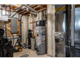 18 TRAIL SIDE DRIVE - 42