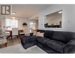 442 GLASTONBURY DRIVE - 10