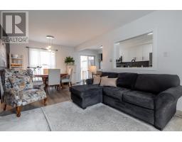 442 GLASTONBURY DRIVE - 11