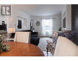 442 GLASTONBURY DRIVE - 13