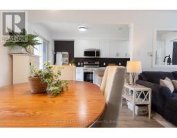 442 GLASTONBURY DRIVE - 14