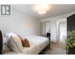 442 GLASTONBURY DRIVE - 20