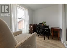 442 GLASTONBURY DRIVE - 23