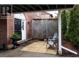 442 GLASTONBURY DRIVE - 3