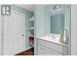 122 VICTORIA STREET - 15