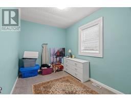 122 VICTORIA STREET - 17