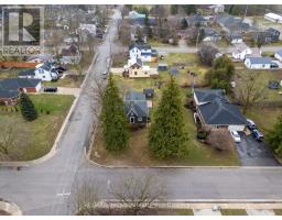 122 VICTORIA STREET - 41