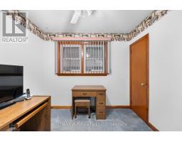 10 CLARK AVENUE - 16