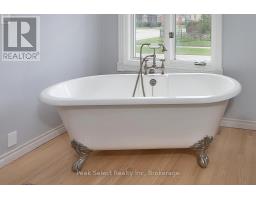 430 ALBERT STREET - 21