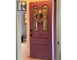 430 ALBERT STREET - 6