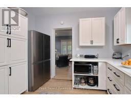 430 ALBERT STREET - 9