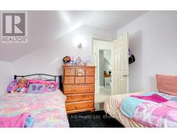 21 COLLEGE STREET - 17