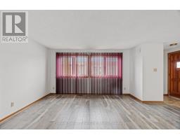 43 REDFORD DRIVE - 11