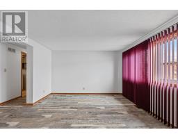 43 REDFORD DRIVE - 13