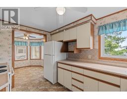 43 REDFORD DRIVE - 15