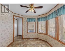 43 REDFORD DRIVE - 17