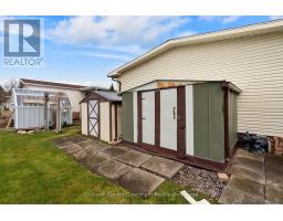 43 REDFORD DRIVE - 31