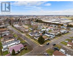 43 REDFORD DRIVE - 38