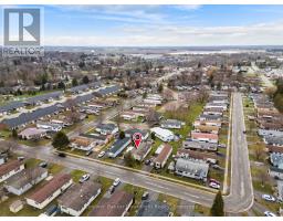 43 REDFORD DRIVE - 4