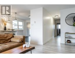 283 REDFORD CRESCENT - 10