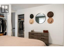 283 REDFORD CRESCENT - 12