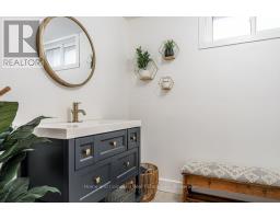 283 REDFORD CRESCENT - 21