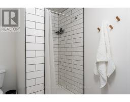 283 REDFORD CRESCENT - 22