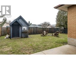 283 REDFORD CRESCENT - 25