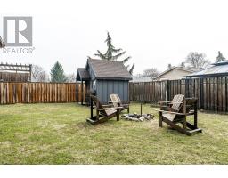 283 REDFORD CRESCENT - 26