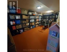 6 EARLSCOURT CRESCENT - 13