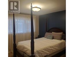 6 EARLSCOURT CRESCENT - 2